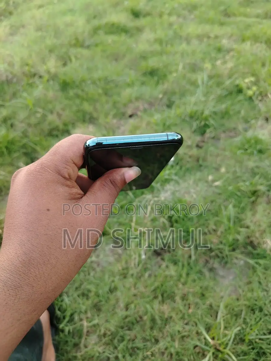Apple iPhone 11 Pro Frish (Used)
