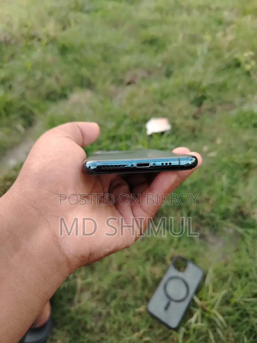 Apple iPhone 11 Pro Frish (Used)