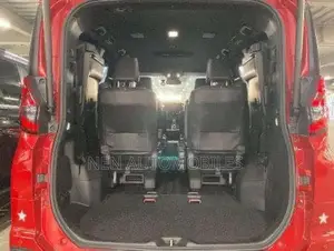 Toyota Noah SZ 2023