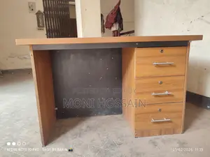 ডেস্ক টেবিল বিক্রি করা হবে!