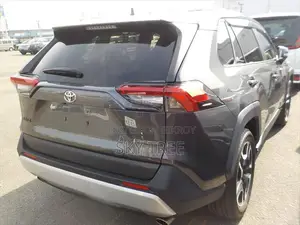 Toyota RAV4 Adventure 2021