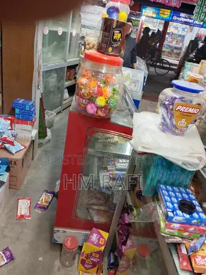 কেক এর সোকেস