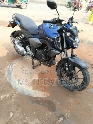 Yamaha FZS V3 . 2021