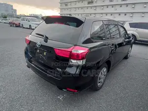 Toyota Fielder EX HYB PUSH 4POINT 2021