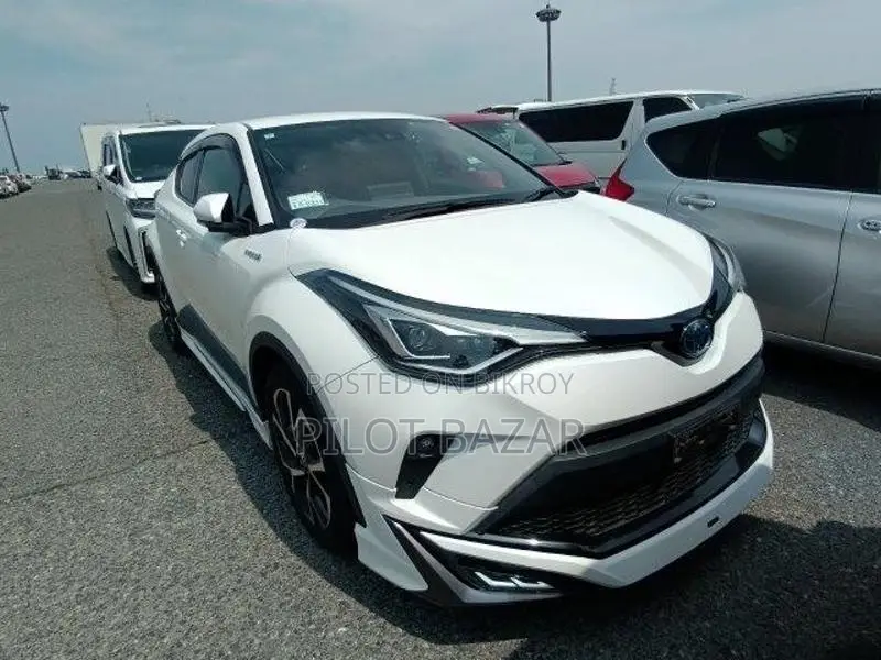 Toyota C-HR G LED 2020