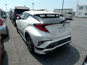 Toyota C-HR G LED 2020
