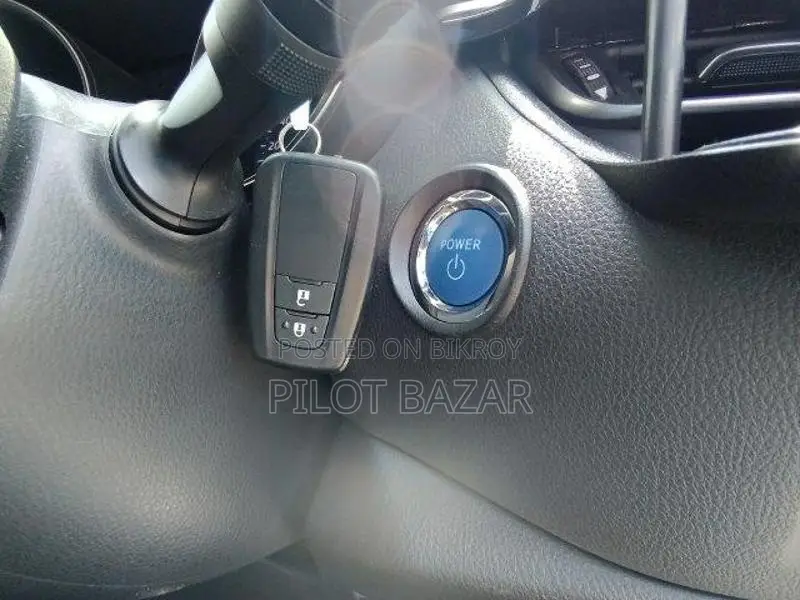 Toyota C-HR G LED 2020