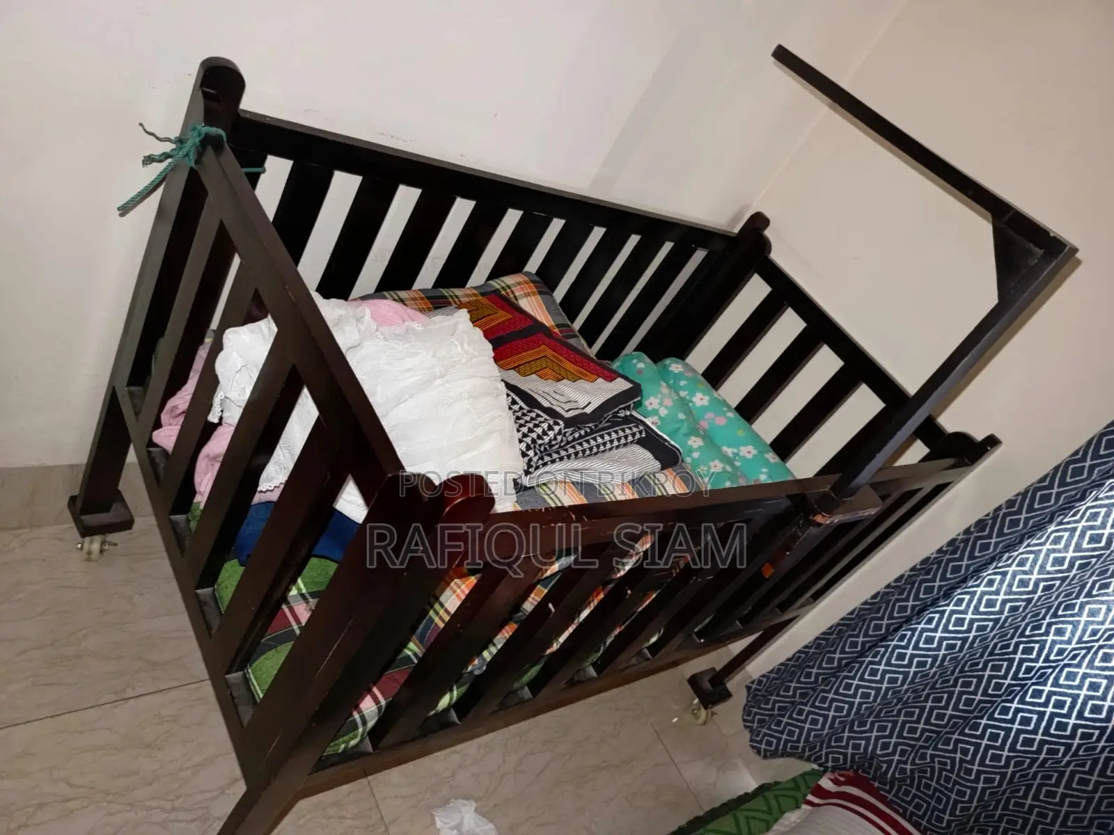 Baby Cot / Crib