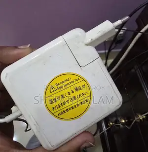 ল্যাপটপ অ্যাপল ম্যাকবুক এয়ার ২০১৩ ৪জিবি ইন্টেল কোর আই৫ এসএসডি ২৫৬জিবি