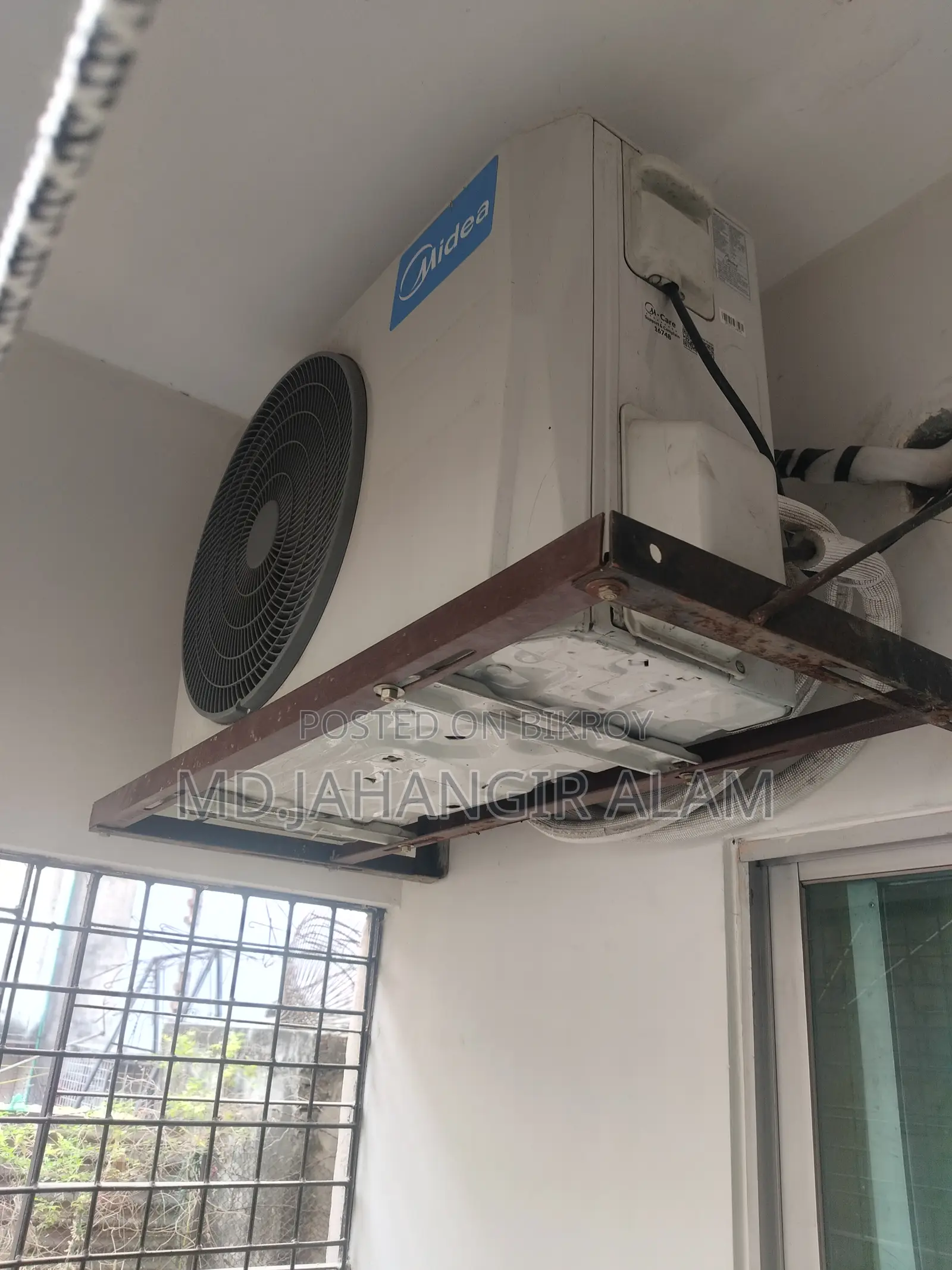 Midea 1.5 Ton Non-inverter AC Air Conditioner Type: Non Inverter