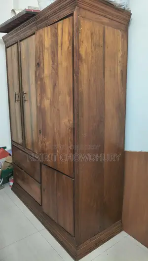 Teak Wood Almirah
