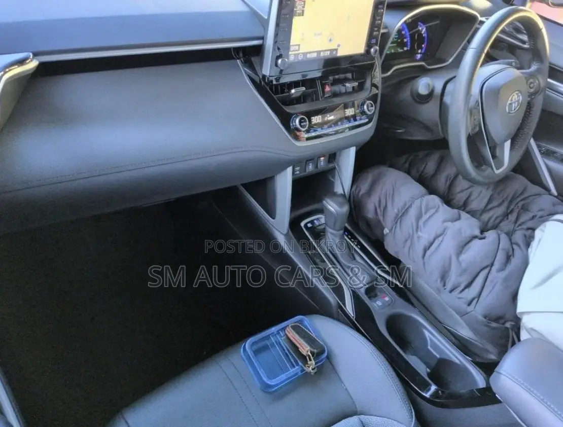 Toyota Corolla Cross Z Pearl Full Option 2023