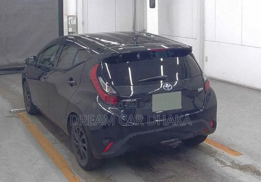 Toyota Aqua G PKG BLACK 360 CAM 2021