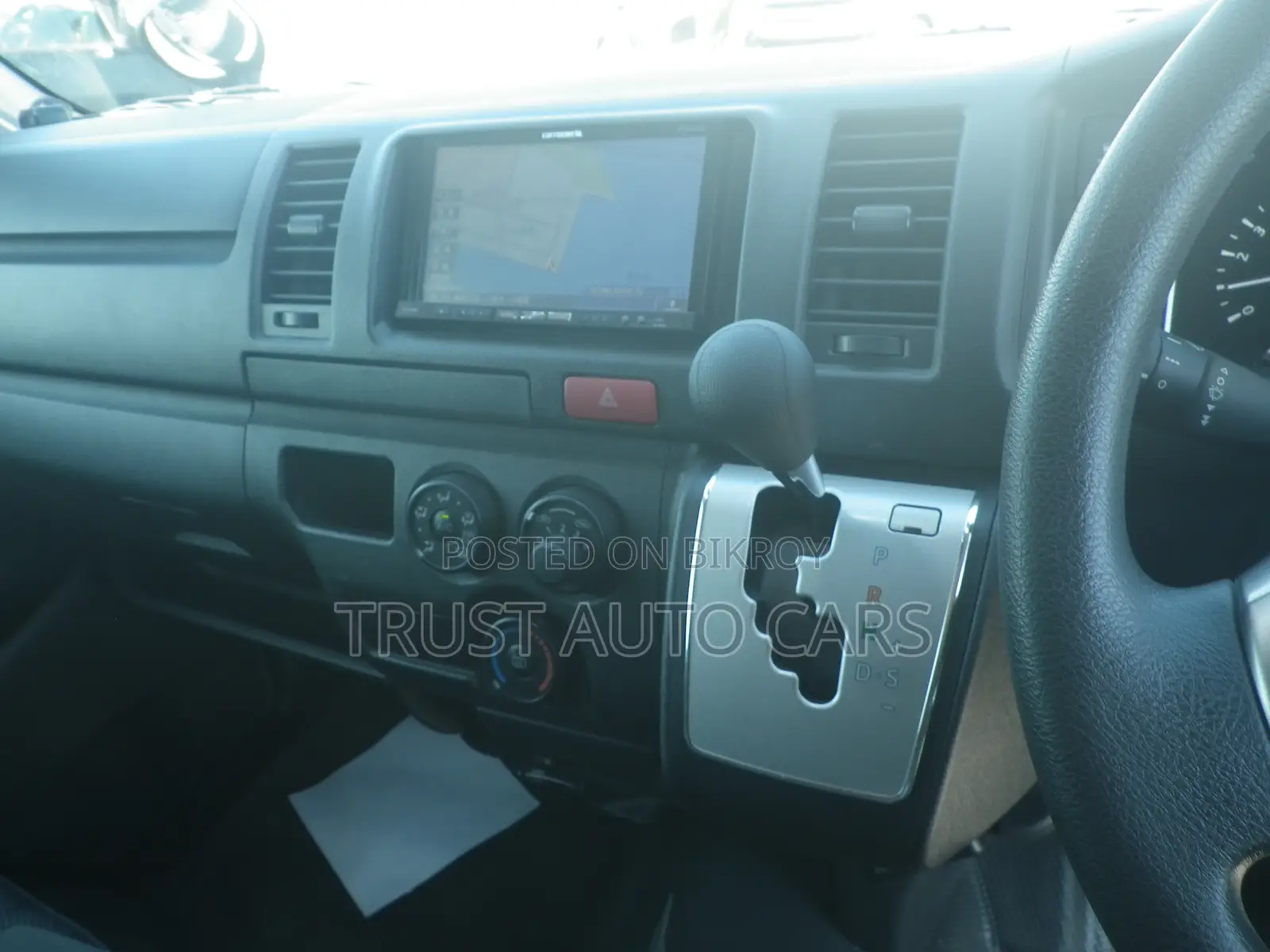 Toyota Hiace GL, DUEL AC 2022