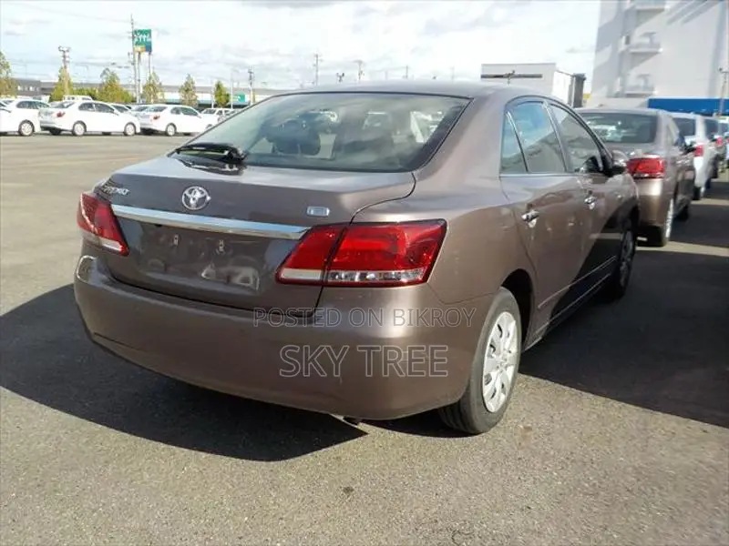 Toyota Premio F-L Package 2020