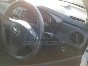 Toyota Axio Non Hybrid 2021