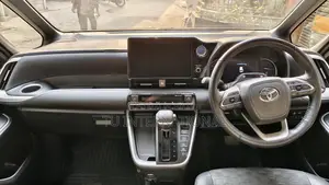 Toyota Voxy PUSH HYBRID SZ 2022
