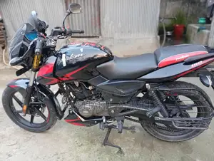 Bajaj Pulsar 150 . 2021