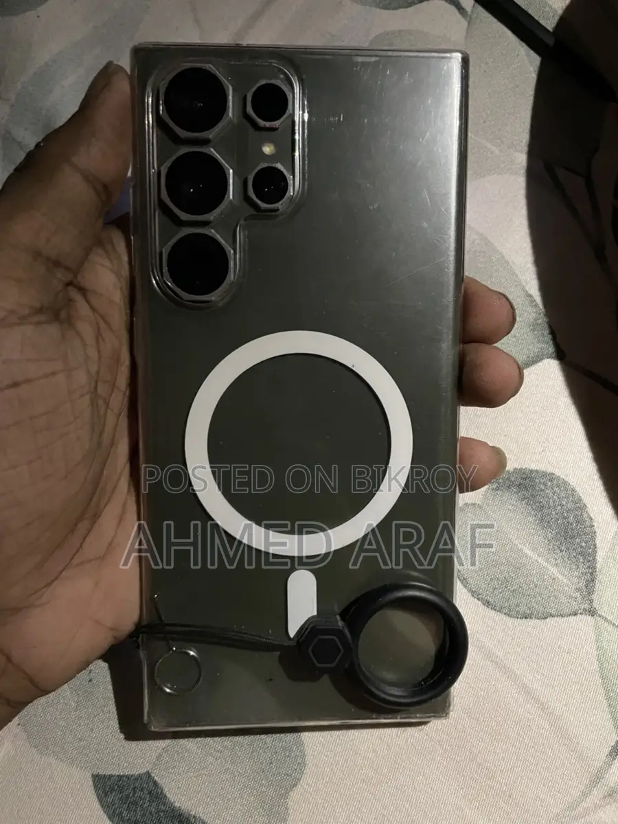 Samsung Galaxy S23 Ultra . (Used)