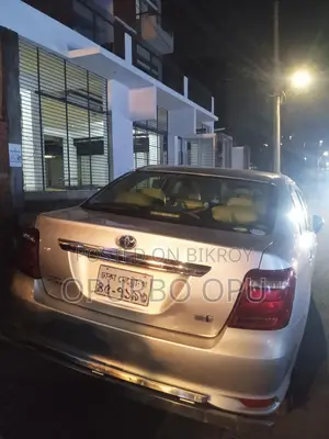 Toyota Axio 2015