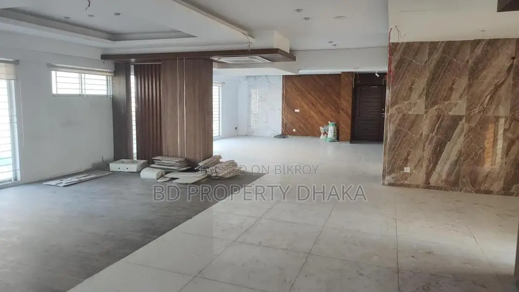 3000 Sqft Nice Open Commercial property rent in Banani