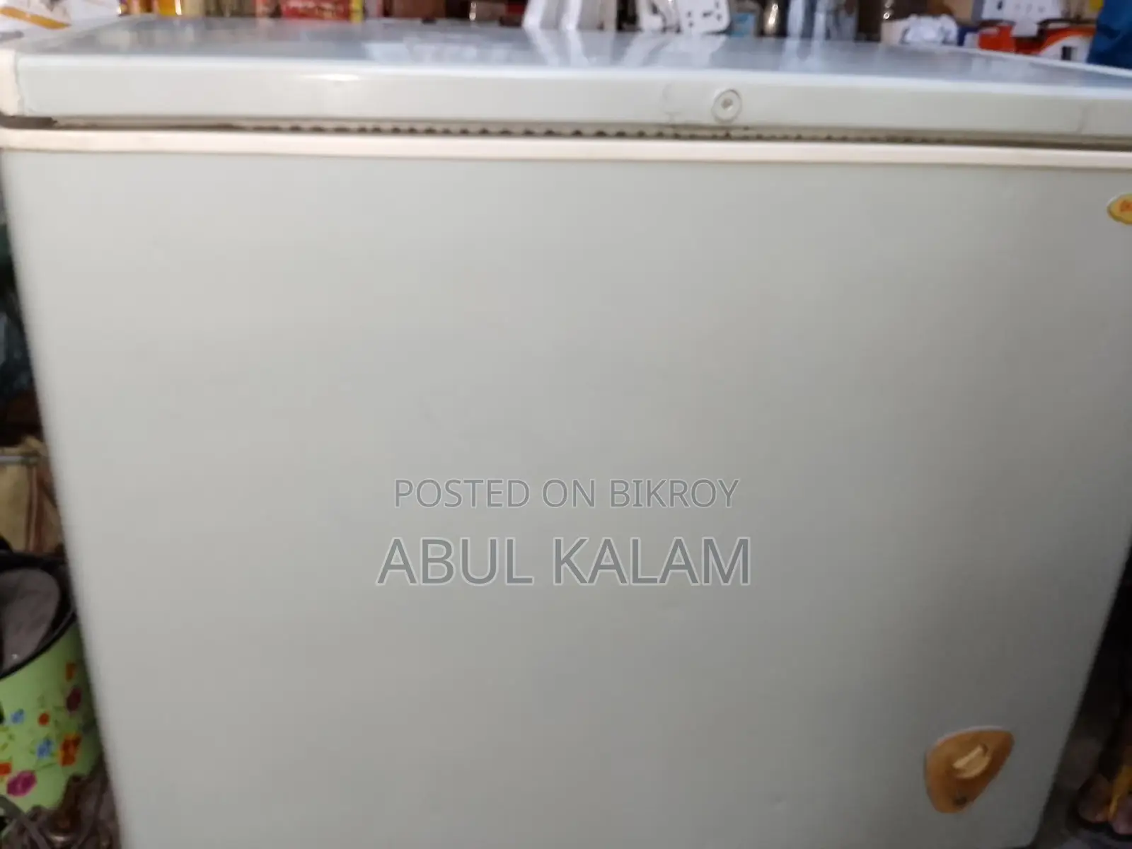 একটি ফ্রিজ বিক্রি হবে