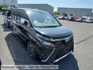 Toyota Voxy ZS KIRAMEKI 2 2020
