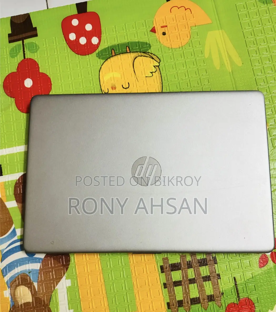 Hp 15.6 inch Ryzen 3 4300u with AMD Radeon Graphics
