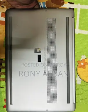 Hp 15.6 inch Ryzen 3 4300u with AMD Radeon Graphics