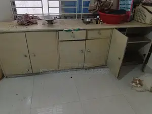 আলমারি