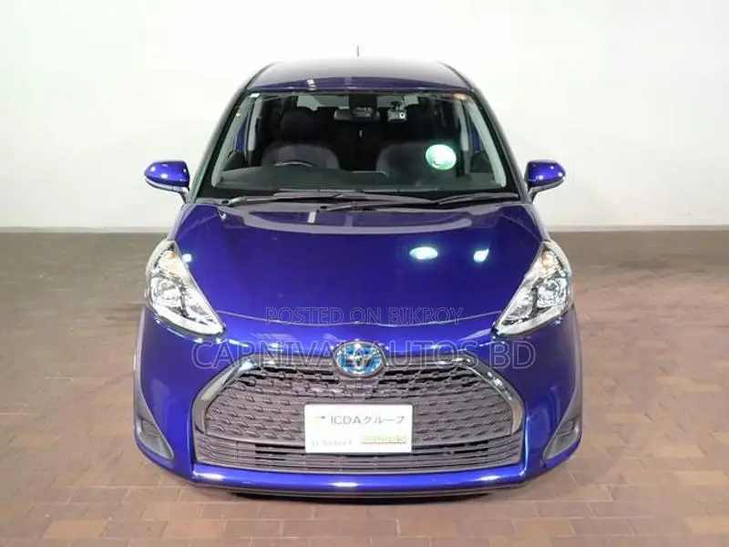 Toyota Sienta HYBRID G 2021