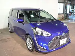 Toyota Sienta HYBRID G 2021