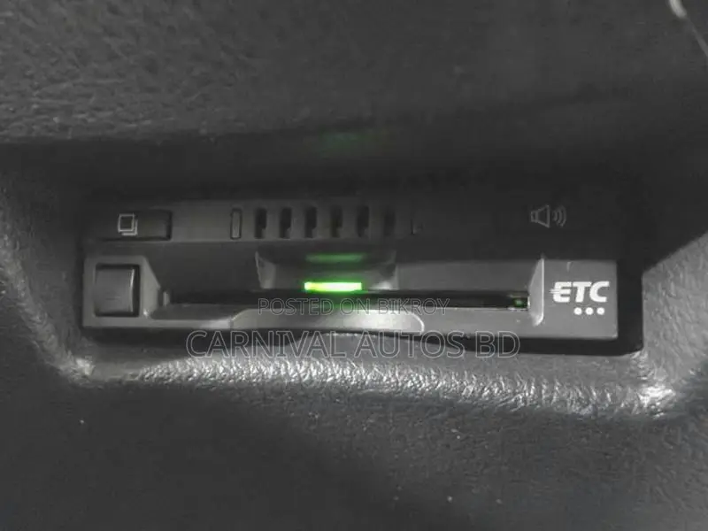 Toyota Sienta HYBRID G 2021