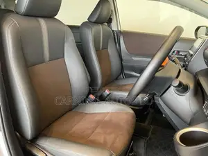 Toyota Sienta HYBRID G CUERO 2021