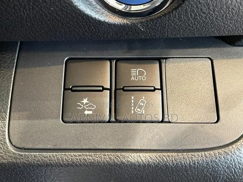 Toyota Sienta HYBRID G CUERO 2021