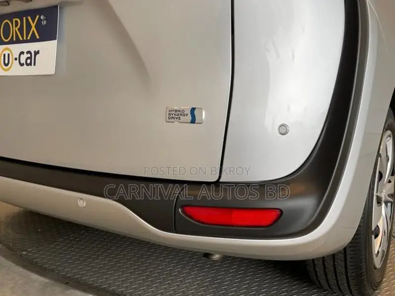 Toyota Sienta HYBRID G CUERO 2021