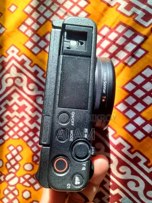 Sony ZV-1