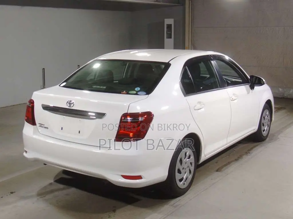 Toyota Axio EX Pkg 2020