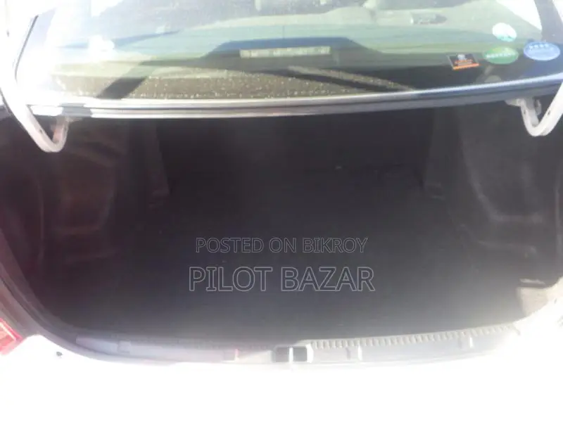 Toyota Axio EX Pkg 2020