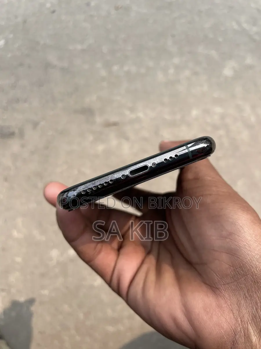Apple iPhone 11 Pro (Used)
