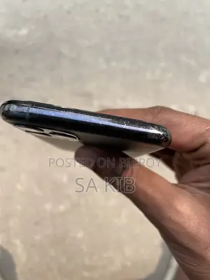 Apple iPhone 11 Pro (Used)