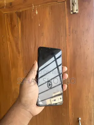 Realme 9 (Used)