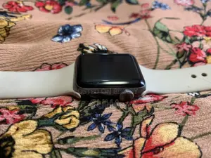 Apple Watch Series 2 (38mm) – Original | Good Condition