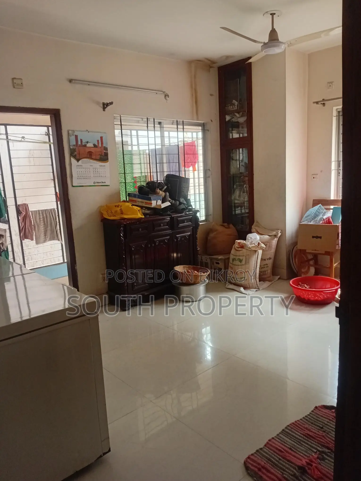 Ready-to-use 1200 sq. ft. flat for sale in Malibagh, Dhaka