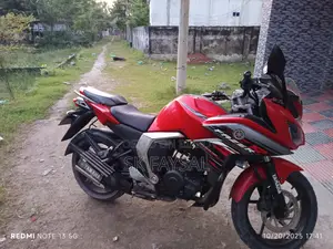 Yamaha Fazer V2 2021