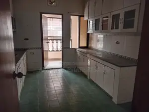 Good Quality 3 Bedroom Un Farnised Flat Rent At Gulshan