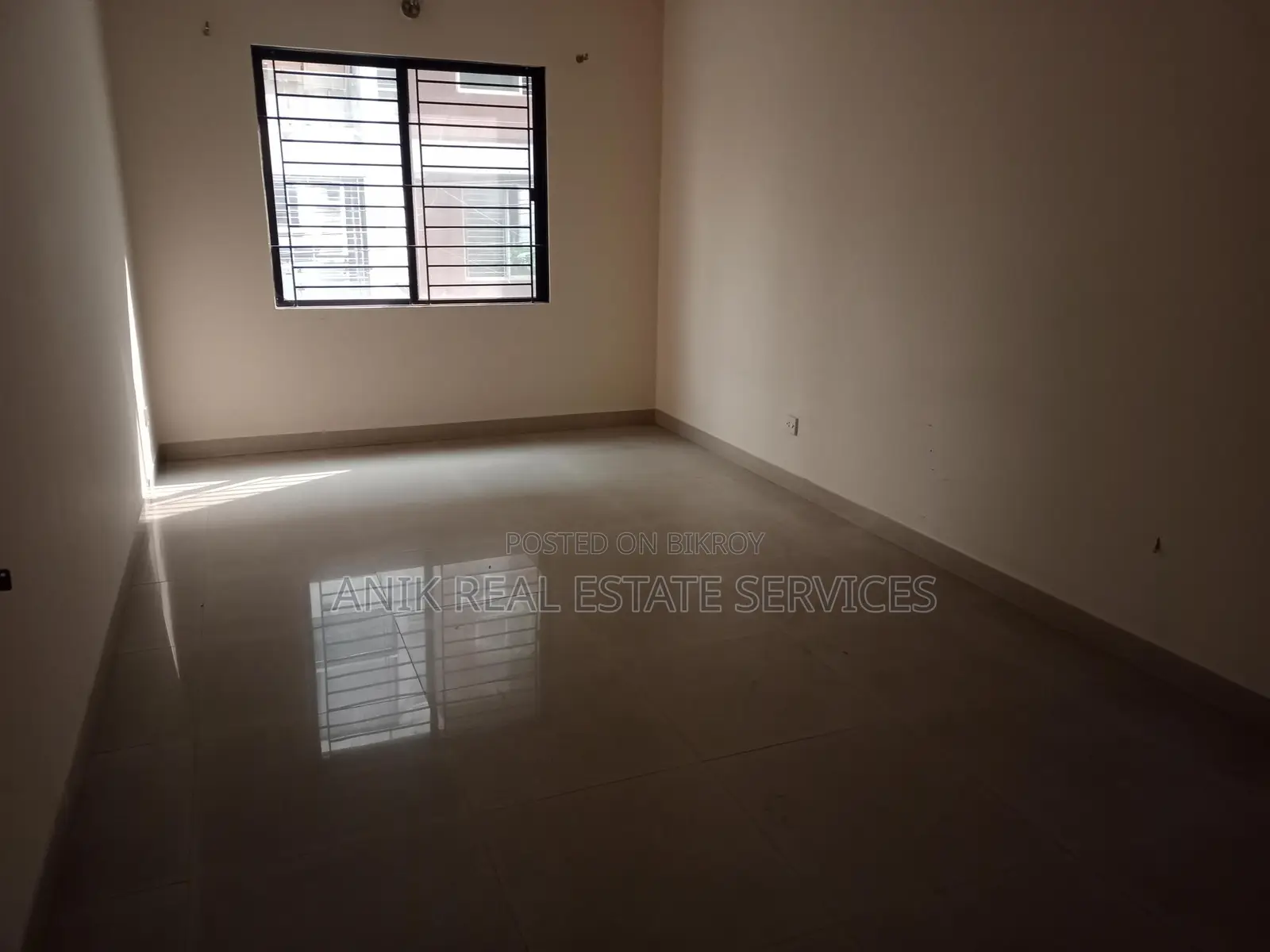 Good Quality 3 Bedroom Un Farnised Flat Rent At Gulshan