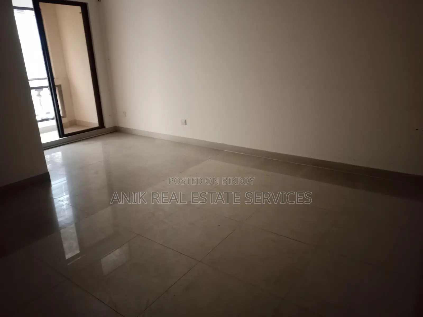 Good Quality 3 Bedroom Un Farnised Flat Rent At Gulshan