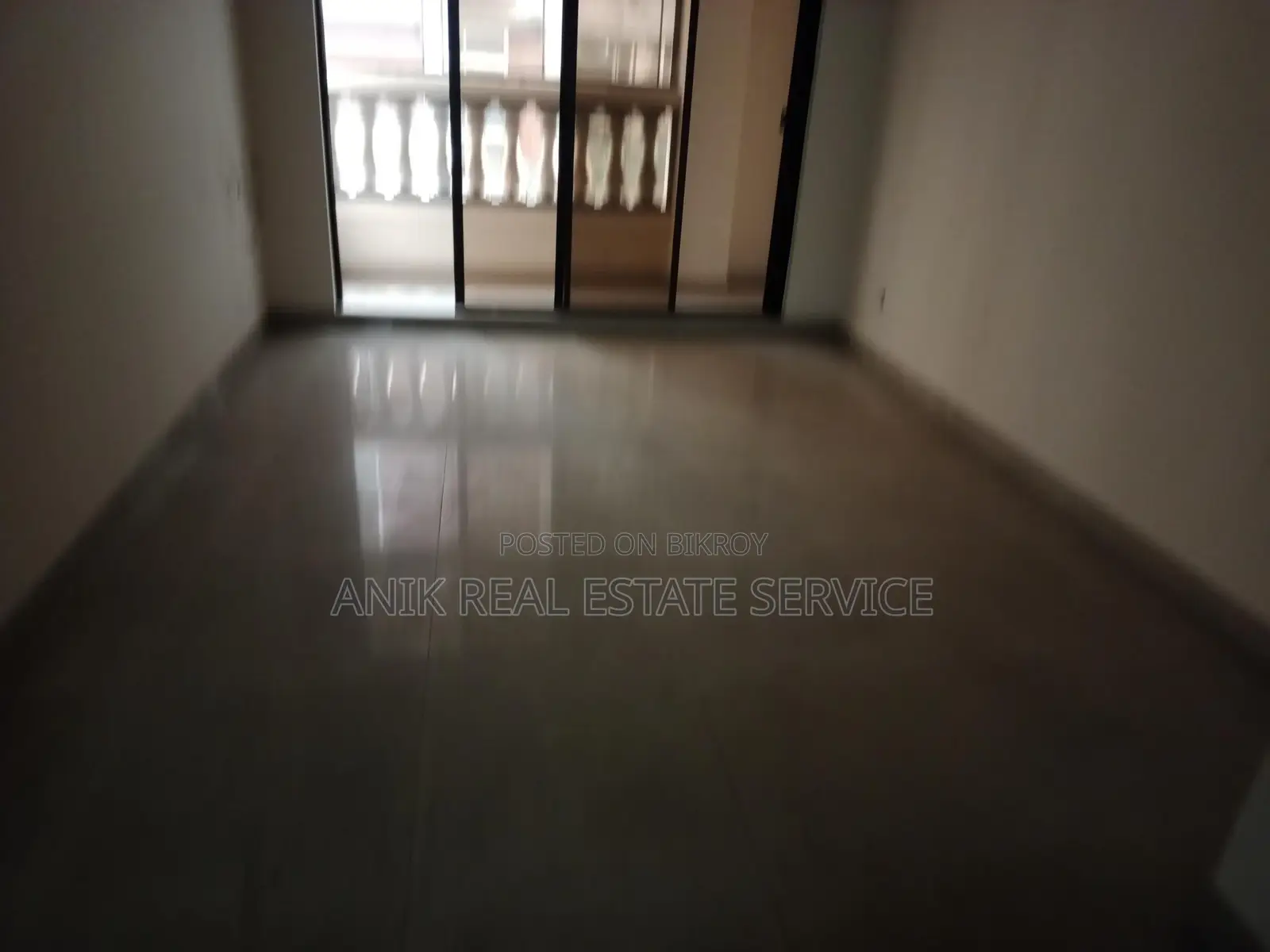 Good Quality 3 Bedroom Un Farnised Flat Rent At Gulshan