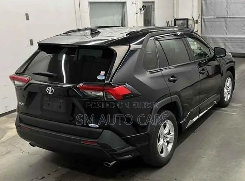 Toyota RAV4 Non Hybrid X Black 2021